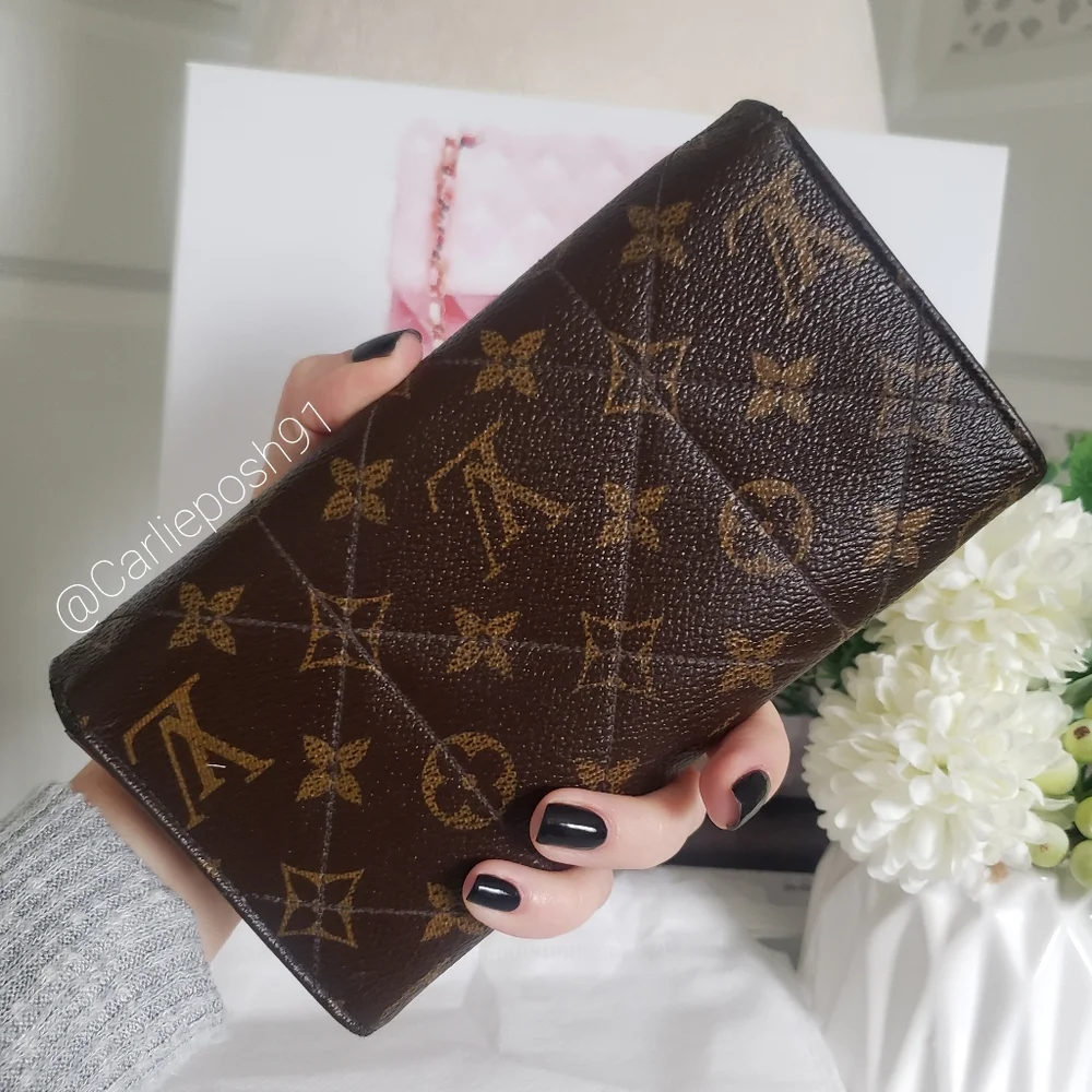 *SOLD* Authentic Pre-owned Louis Vuitton Sarah Etoile Long Wallet - Picture 5 of 13